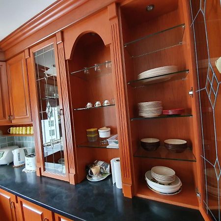 Marina Court Luxury Penthouse Aparthotel Kota Kinabalu Luaran gambar