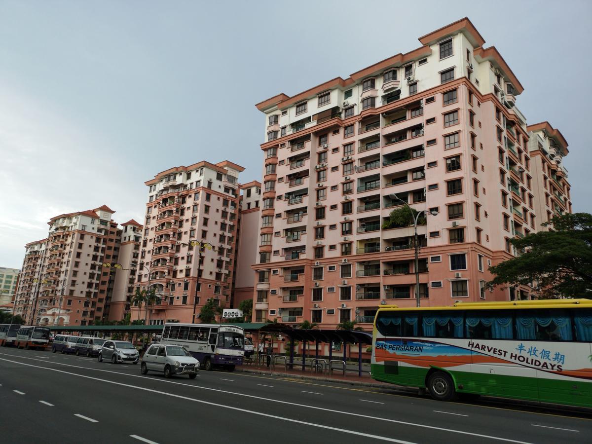 Marina Court Luxury Penthouse Aparthotel Kota Kinabalu Luaran gambar