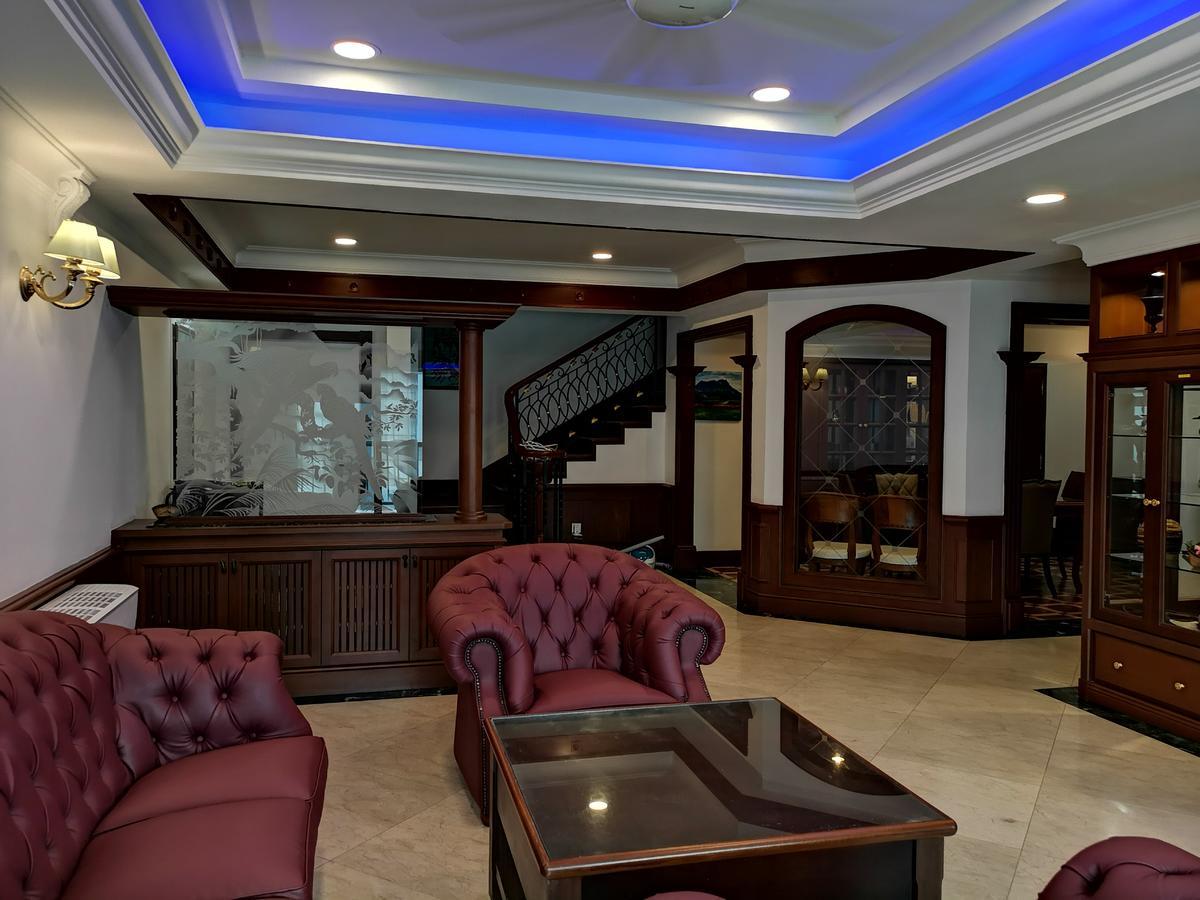 Marina Court Luxury Penthouse Aparthotel Kota Kinabalu Luaran gambar