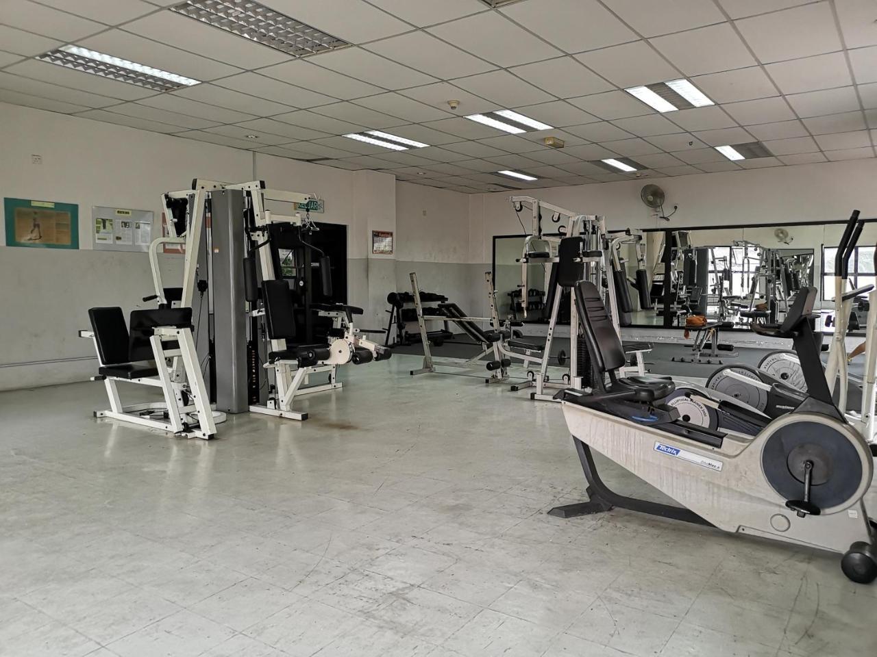 Marina Court Luxury Penthouse Aparthotel Kota Kinabalu Luaran gambar