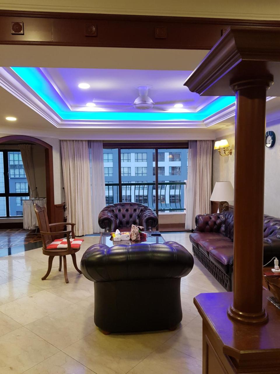 Marina Court Luxury Penthouse Aparthotel Kota Kinabalu Luaran gambar